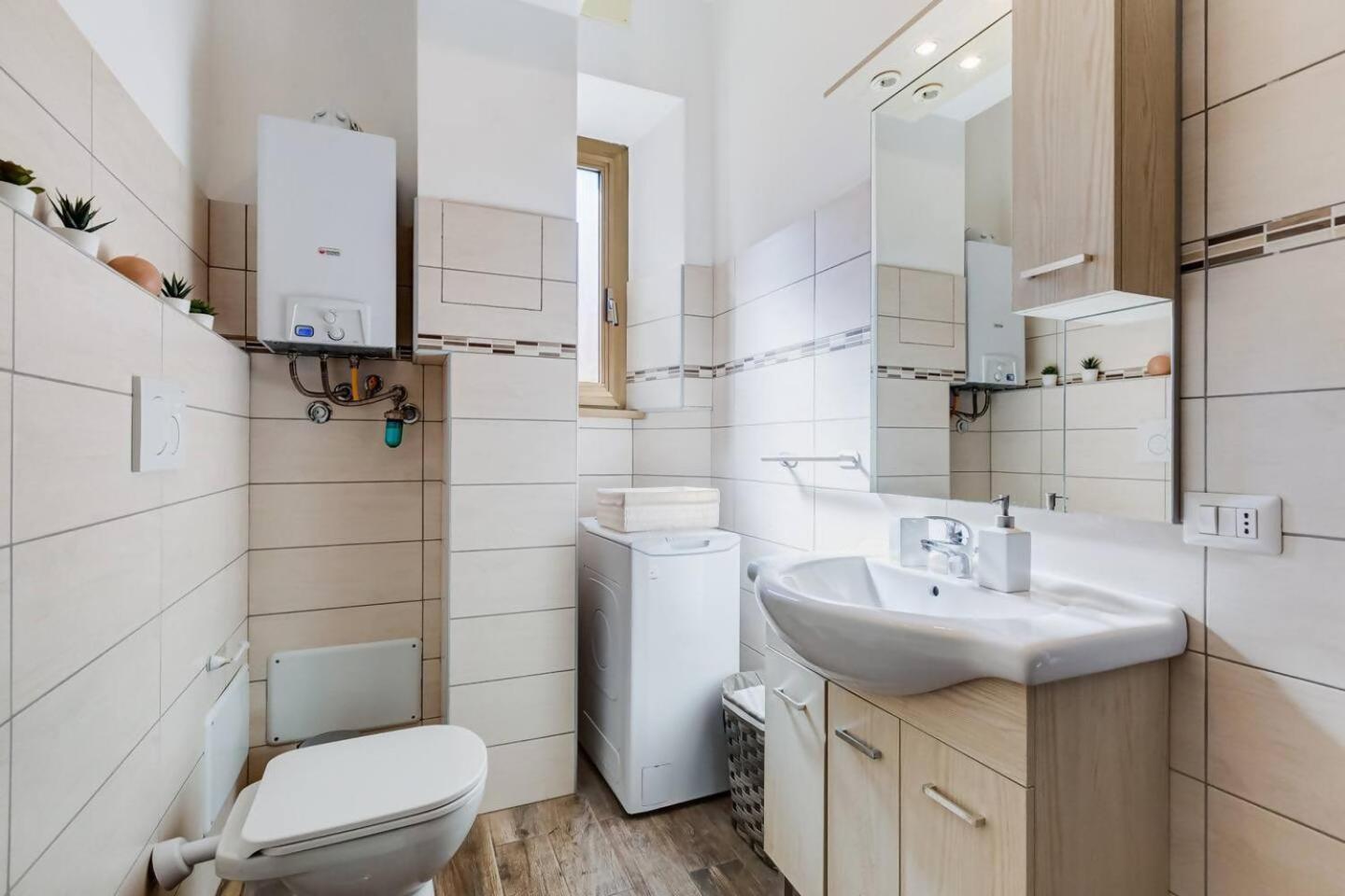 Bright And Spacious 2Bdr Apartment 罗马 外观 照片